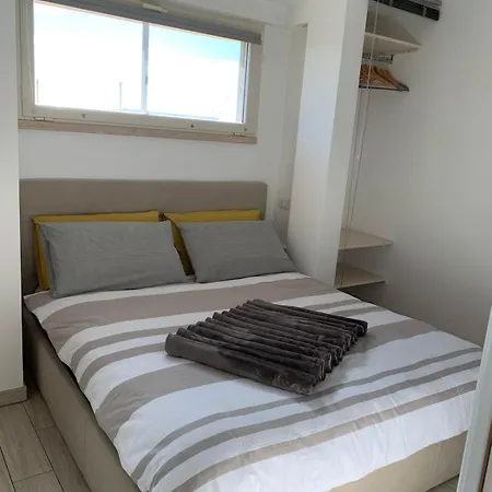 Apartamento Vivi In Un Attico Tipico Con Vista Su *