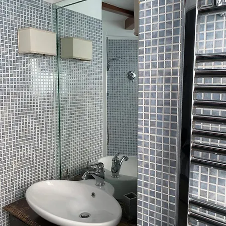 Apartamento Vivi In Un Attico Tipico Con Vista Su *
